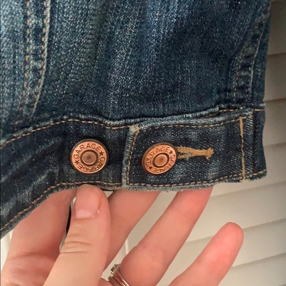 Cropped jean jacket - Picture 4 of 4